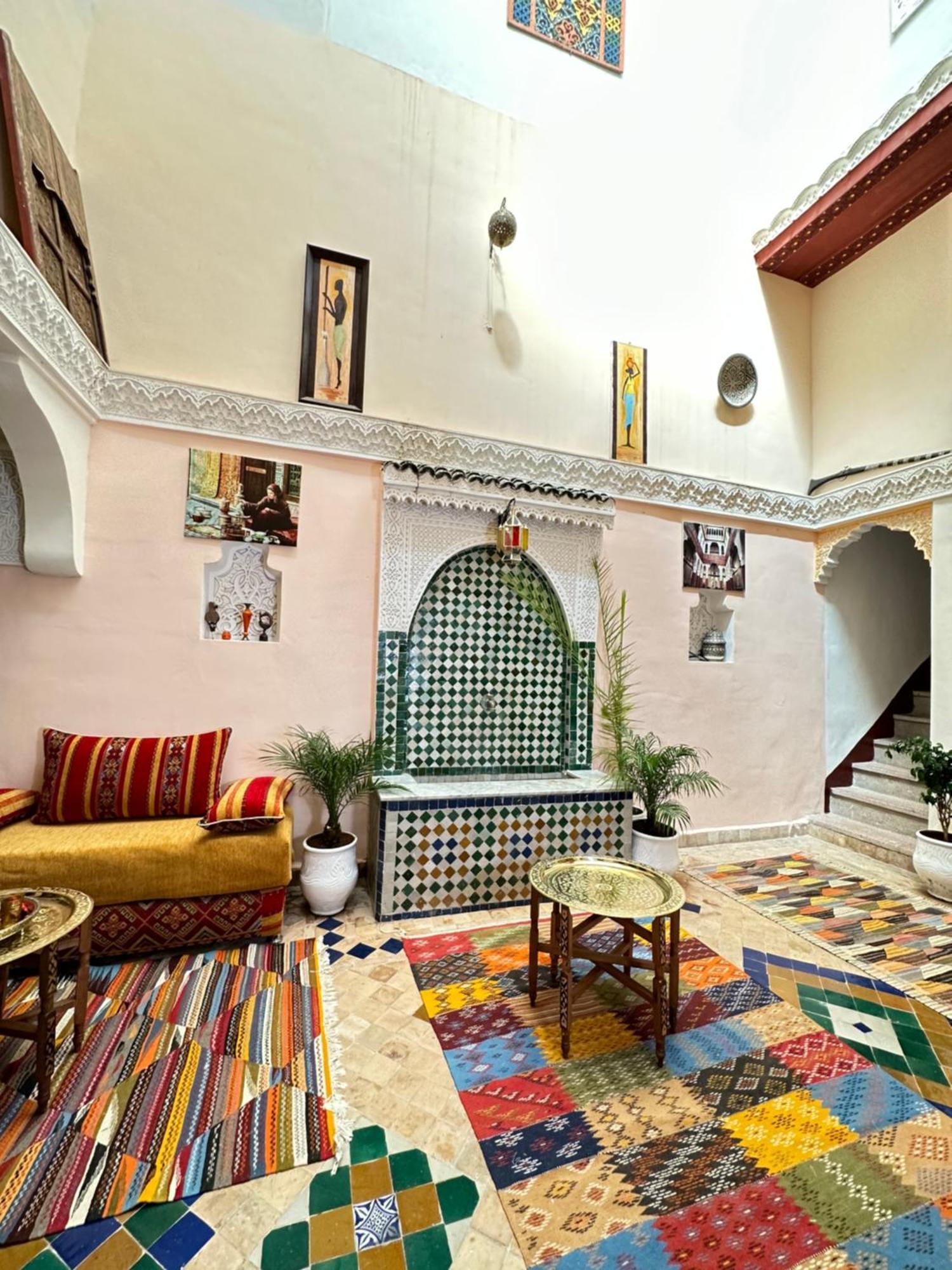 Dar Khmissa Fes Bed and Breakfast Exteriör bild