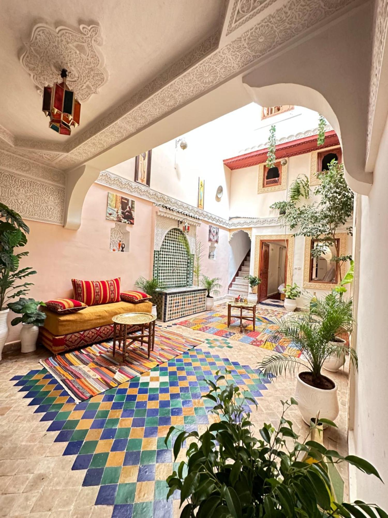 Dar Khmissa Fes Bed and Breakfast Exteriör bild
