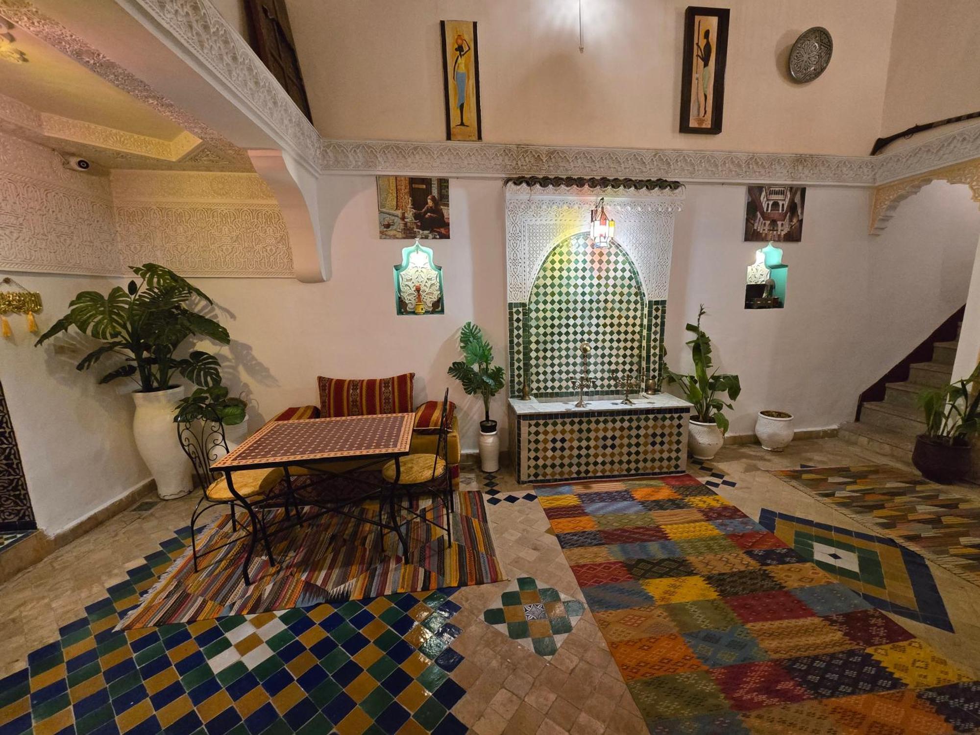 Dar Khmissa Fes Bed and Breakfast Exteriör bild