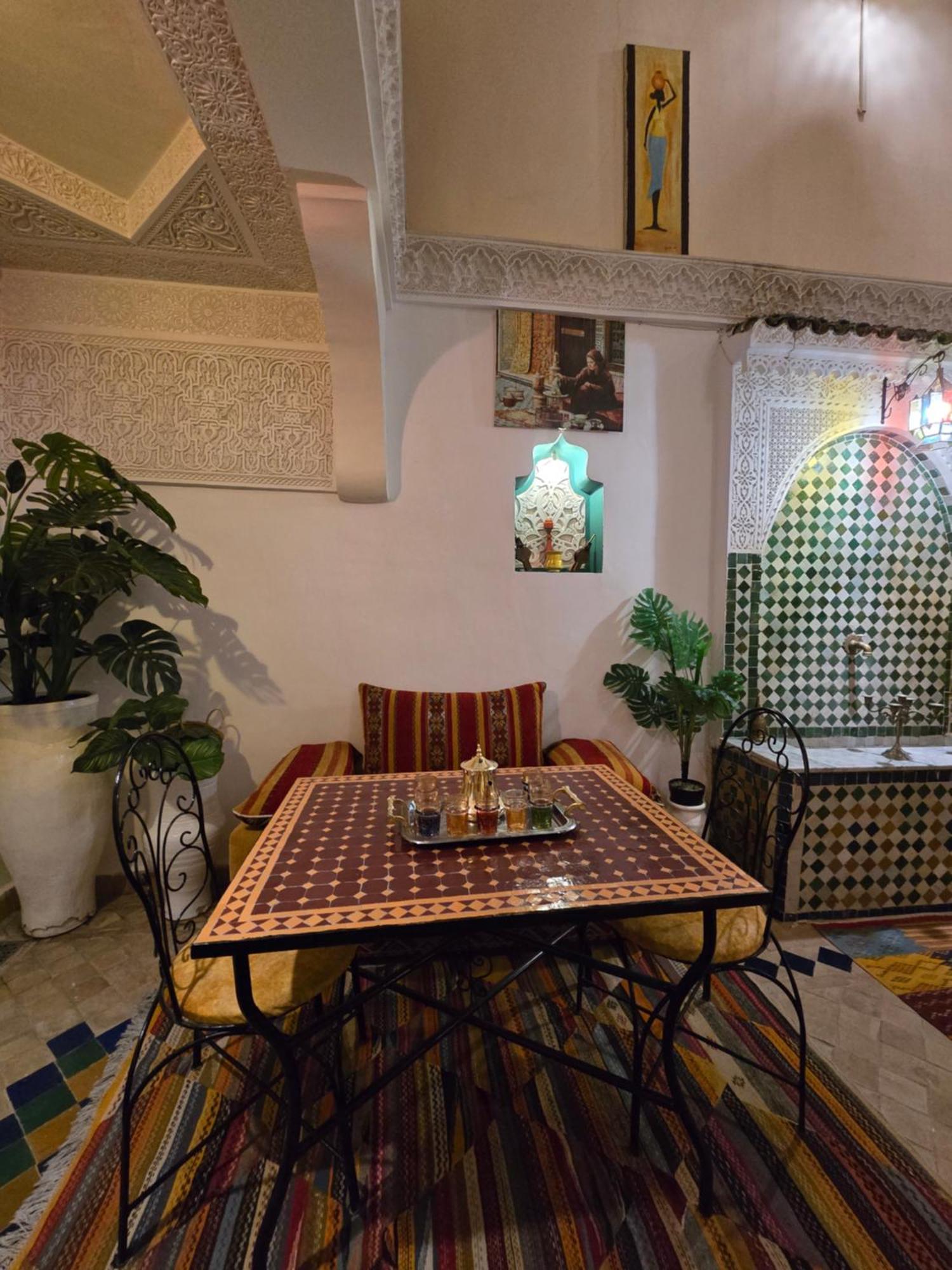 Dar Khmissa Fes Bed and Breakfast Exteriör bild