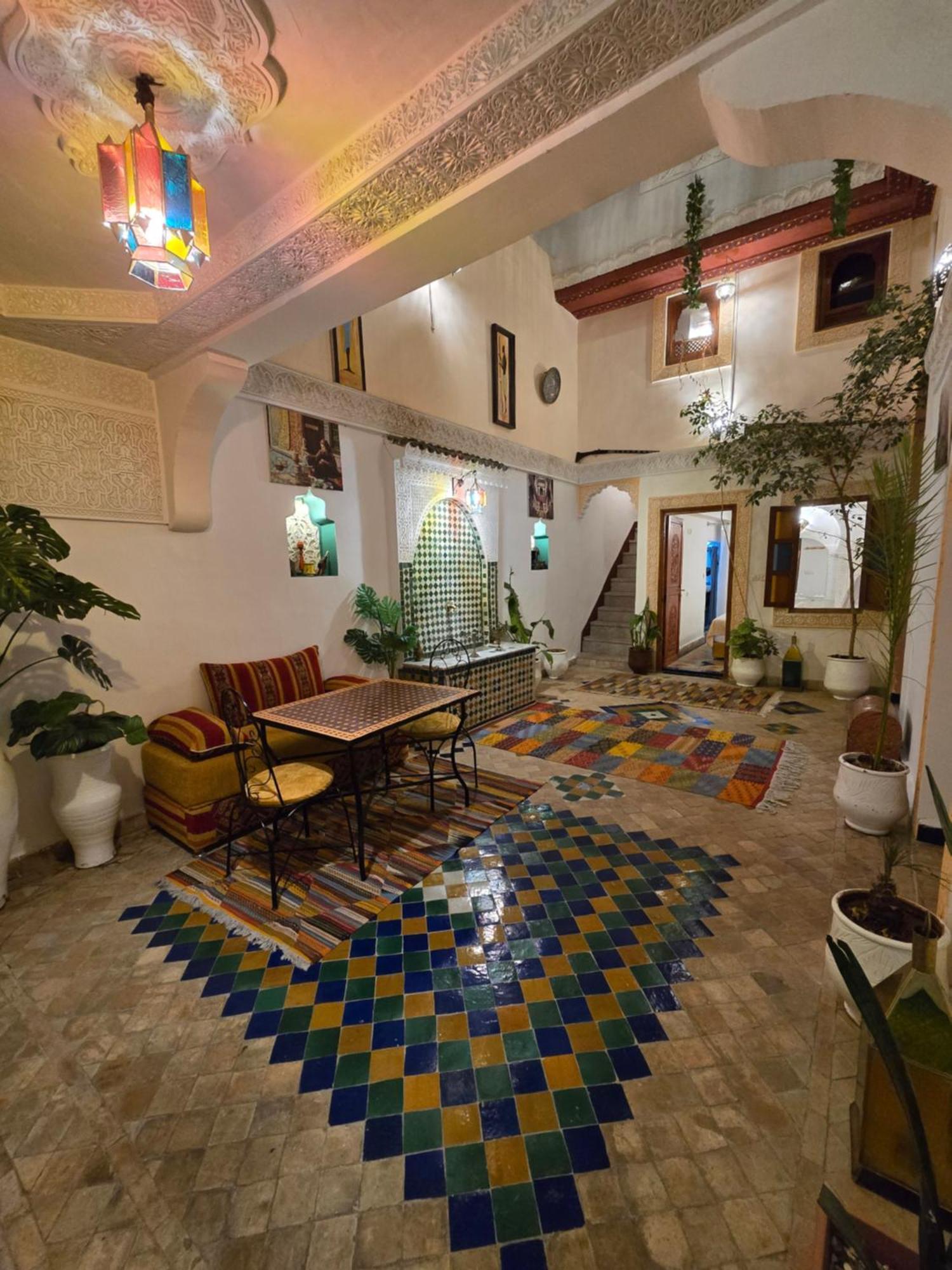 Dar Khmissa Fes Bed and Breakfast Exteriör bild