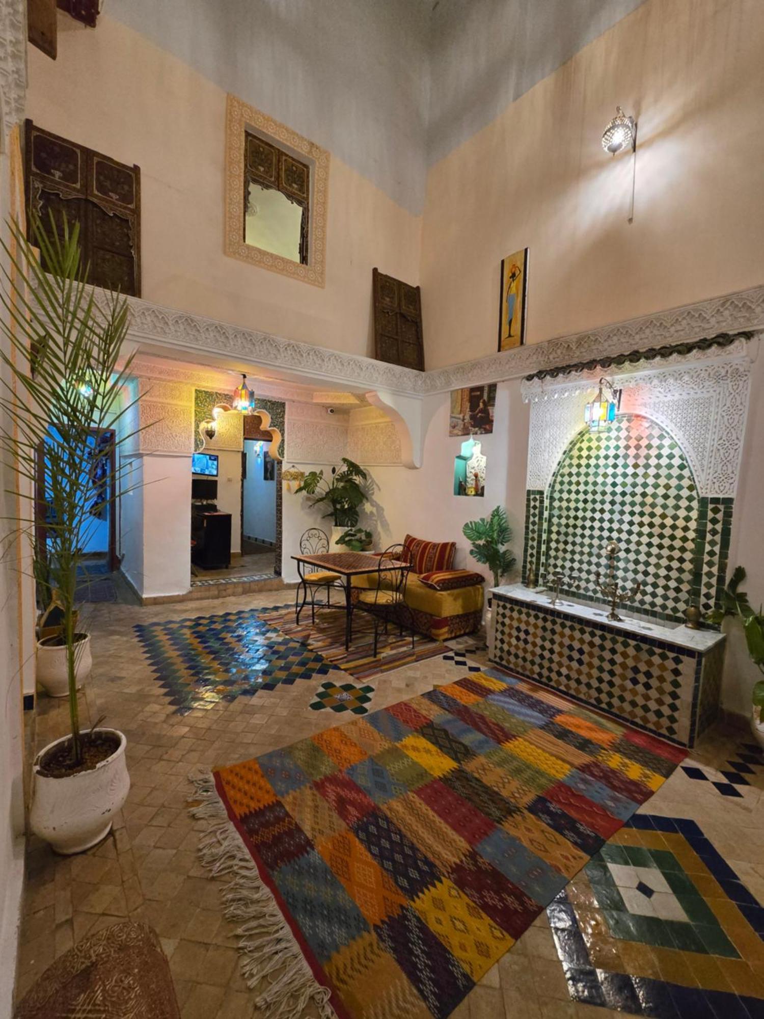 Dar Khmissa Fes Bed and Breakfast Exteriör bild