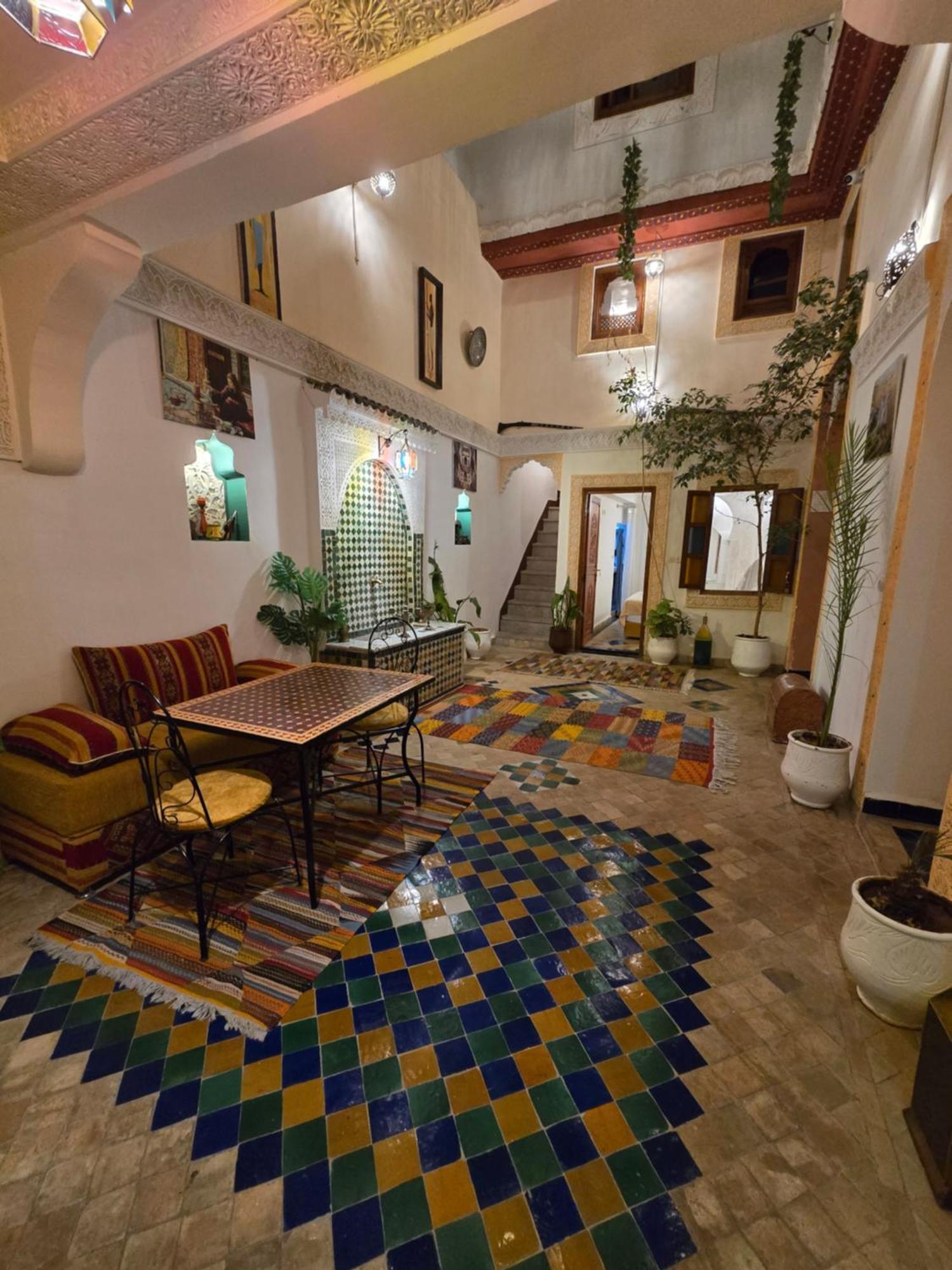 Dar Khmissa Fes Bed and Breakfast Exteriör bild