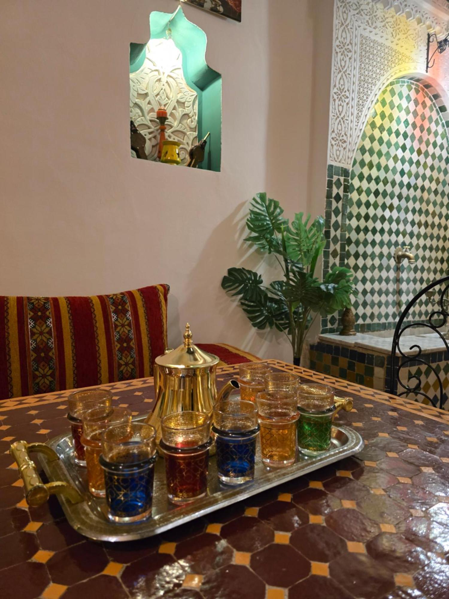 Dar Khmissa Fes Bed and Breakfast Exteriör bild