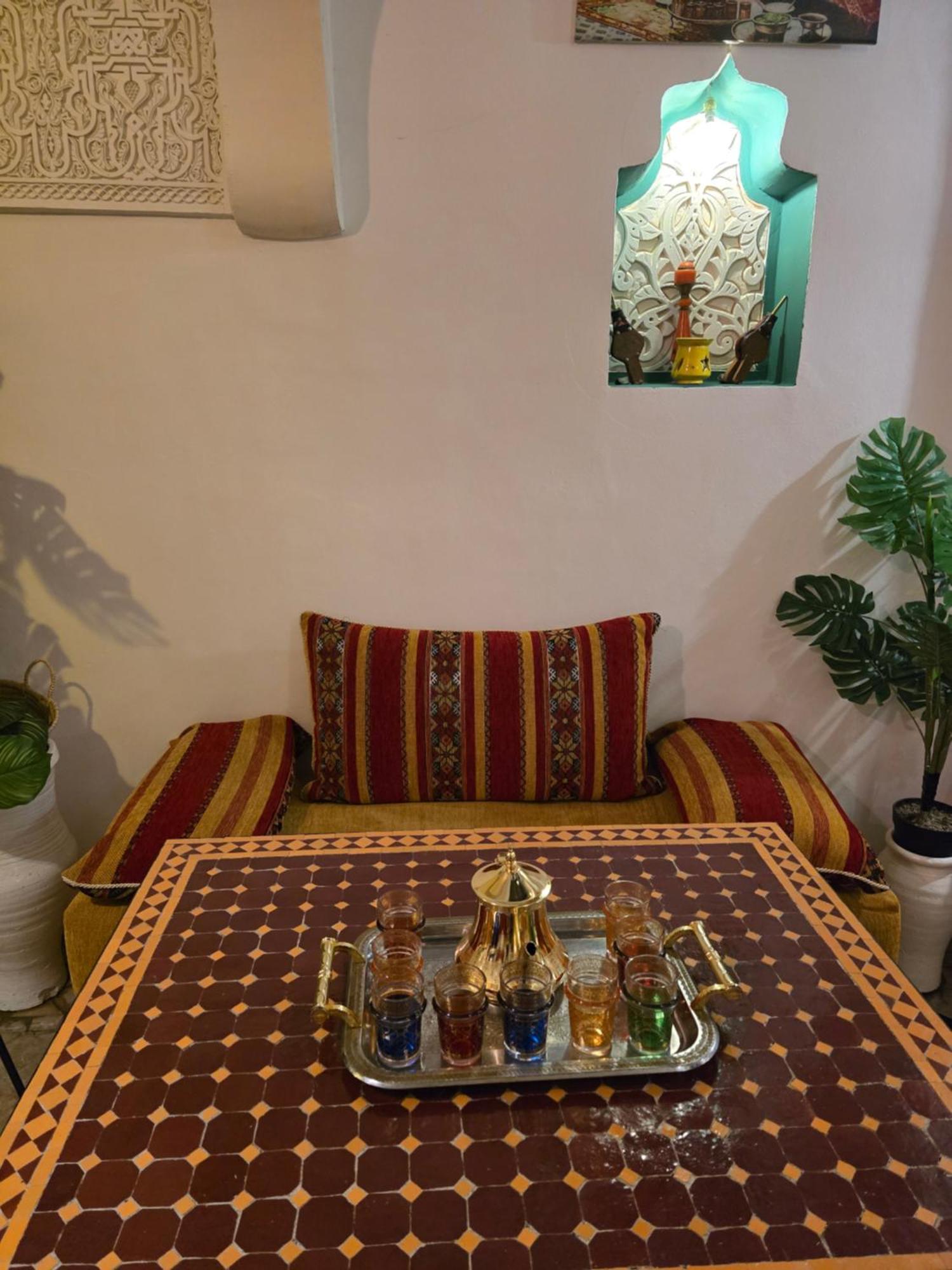 Dar Khmissa Fes Bed and Breakfast Exteriör bild