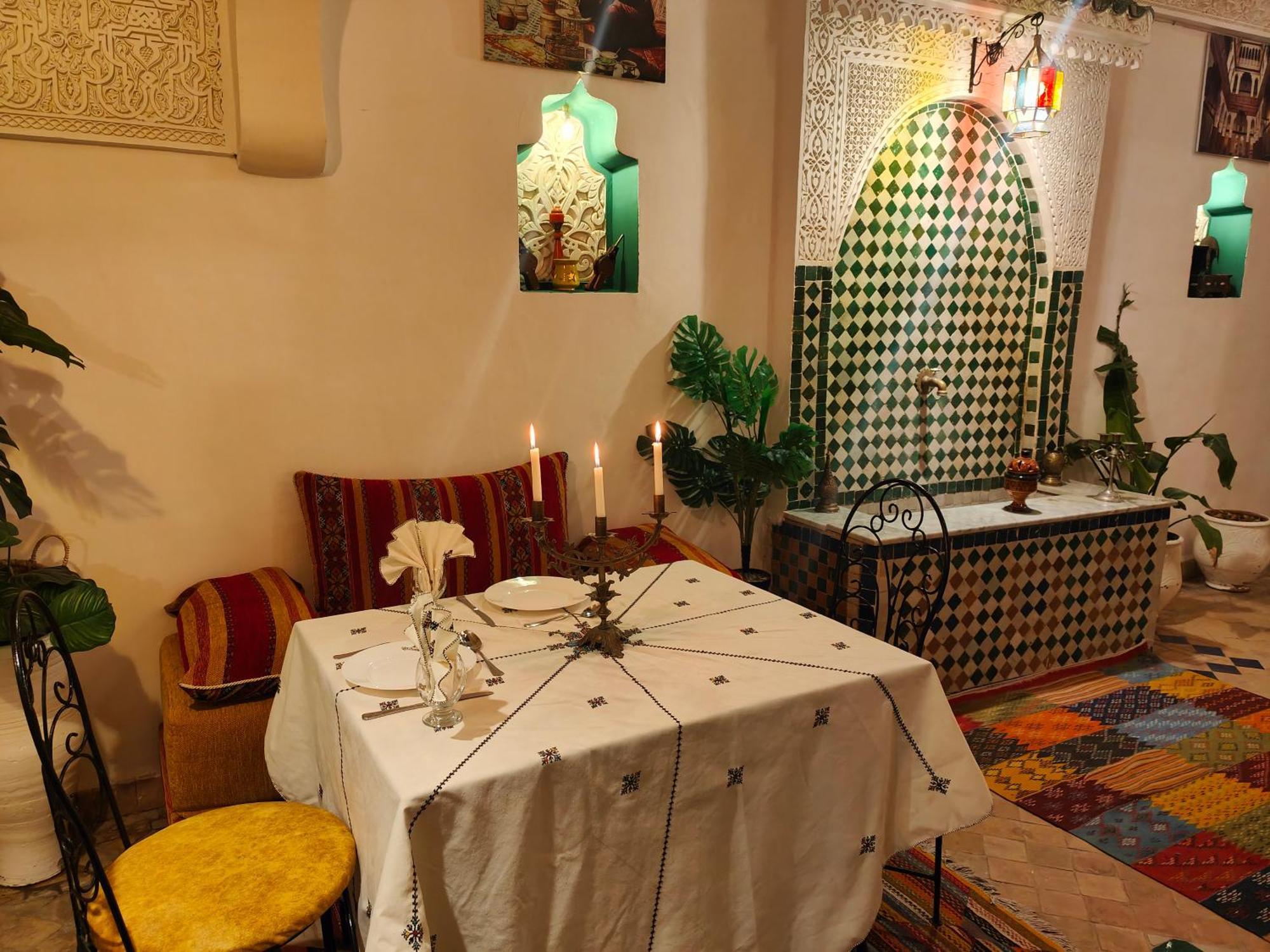 Dar Khmissa Fes Bed and Breakfast Exteriör bild
